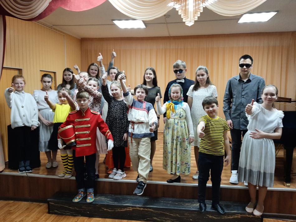 Концерт вокально-хорового отделения, посвящённый Международному женскому Дню 8 марта